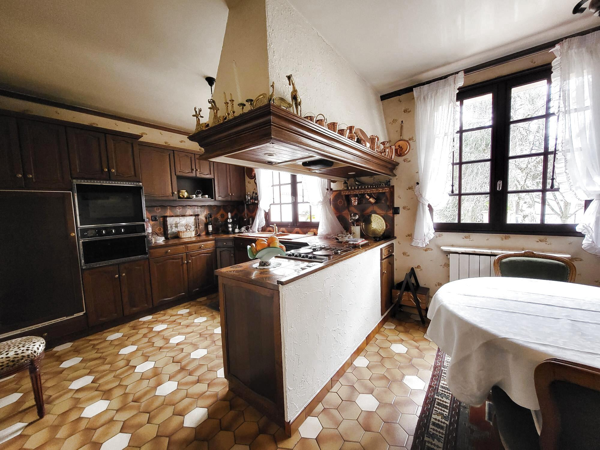 Maison à vendre à St denis, 153 m², 5 pièces – photo 3 sur 7